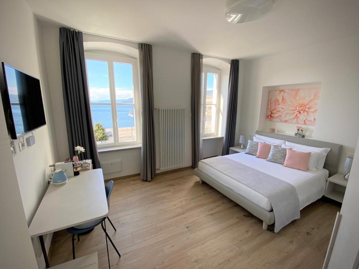 Five Flowers Guest House Terst Exteriér fotografie